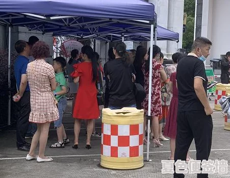 高考旁宾馆1—9生气了，网友纷纷表示：这样的服务态度让人失望，应该加强管理和培训！